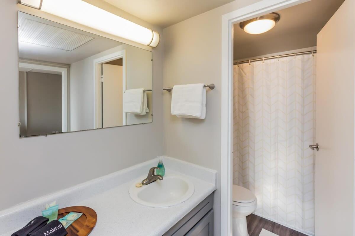 Bargain Memphis Apartment W Hdtv & Wifi Exterior photo